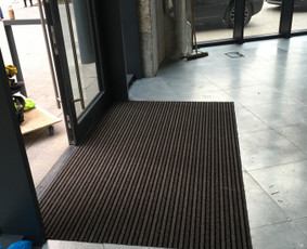 Vinilas, laminatas, Pvc, kilimas – tvarkingai ir patikimai / Karolis Andrijauskas / Darbų pavyzdys ID 3085346