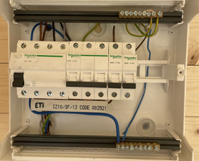 Elektriko paslaugos Kaune - Smulkūs elektros darbai - 2 Smulkūs elektros darbai - Elektriko paslaugos Kaune - 2