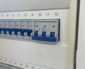 Elektriko paslaugos Kaune - Smulkūs elektros darbai - 1 Smulkūs elektros darbai - Elektriko paslaugos Kaune - 1