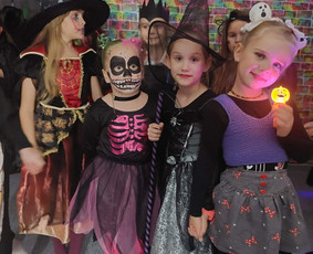 Pie&scaron;imas ant veido - Batutų nuoma Animatoriai Putų &scaron;ou - 3