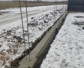 Pamateliai tvoros pamatas poliai atramines / Renaldas Buta / Darbų pavyzdys ID 3089944