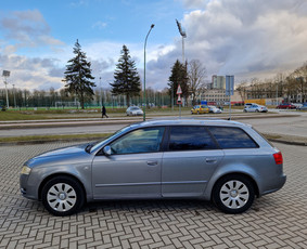 Automobilių nuoma nuo 10eur Klaipeda - Toyota Prius nuoma - 3 Toyota Prius nuoma - Automobilių nuoma nuo 10eur Klaipeda - 3