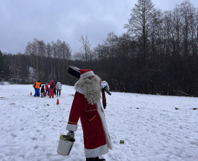 -196c dainuojantis ir grojantis Kalėdų senelis Jūsų šventei / Darius Navickas / Darbų pavyzdys ID 3099725