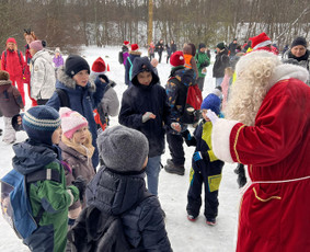 -196c dainuojantis ir grojantis Kalėdų senelis Jūsų šventei / Darius Navickas / Darbų pavyzdys ID 3099733