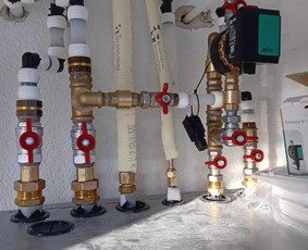 Santechnikos darbai, rekuperacijos, katilinių montavimas - Šilumos siurblių montavimas - 1 Šilumos siurblių montavimas - Santechnikos darbai, rekuperacijos, katilinių montavimas - 1