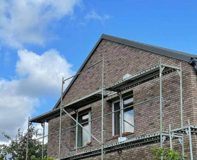 Klinkerio klijavimas bei fasadų šiltinimas - PIR plokščių montavimas - 2 PIR plokščių montavimas - Klinkerio klijavimas bei fasadų šiltinimas - 2