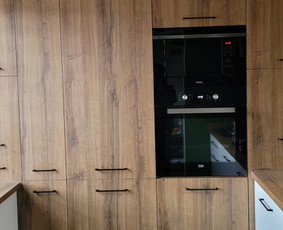 Stumdomų durų ir pertvarų gamyba - Projektuojame ir gaminame virtuvės ir kitus baldus - 1