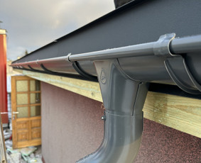 Stogų įrengimas, paveldo renovacija - Lietaus nuvedimo sistemos - 3 Lietaus nuvedimo sistemos - Stogų įrengimas, paveldo renovacija - 3