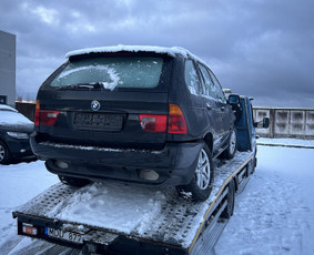 Pigi pagalba kelyje 24/7 Šiauliuose ir visoje Lietuvoje - Pagalba užklimpus automobiliui - 1 Pagalba užklimpus automobiliui - Pigi pagalba kelyje 24/7 Šiauliuose ir visoje Lietuvoje - 1