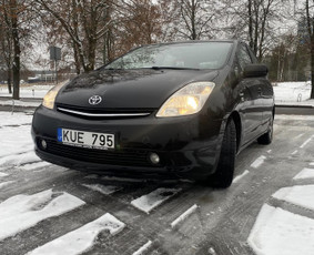 Automobilių nuomoa - Toyota Prius nuoma - 2 Toyota Prius nuoma - Automobilių nuomoa - 2