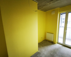 Sienų glaistymas ir dažymas Q4 lygiu