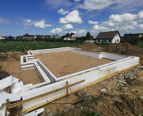 Pamatų įrengimas, liejimas. - Gręžtiniai (poliniai) pamatai - 3 Gręžtiniai (poliniai) pamatai - Pamatų įrengimas, liejimas. - 3