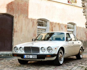 Klasikinių Jaguar Xj ir Cadillac Deville nuoma / Vilmantas Bulaka / Darbų pavyzdys ID 3140401