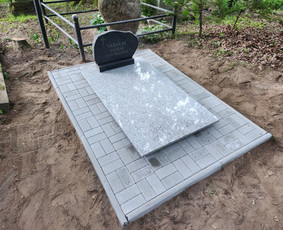 Kapaviečių įrengimas, dengimas plokštėmis, paminklai / Laurynas / Darbų pavyzdys ID 3140763