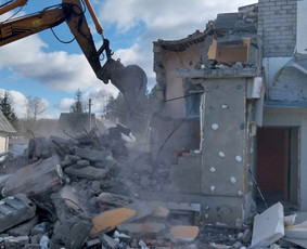 Pastatų griovimas - Griovimo darbai &scaron;iuk&scaron;liu i&scaron;vežimas - 1