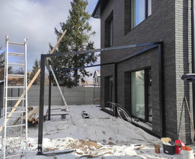 Stogdengiai, kurie užtikrina patvarumą ir estetiką! - Stoginės, stoginių gamyba - 3 Stoginės, stoginių gamyba - Stogdengiai, kurie užtikrina patvarumą ir estetiką! - 3