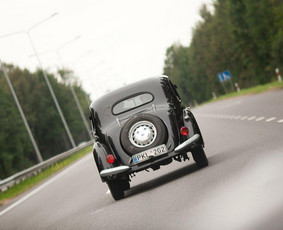 1938 senovinio retro auto nuoma - Limuzinų nuoma, transportas vestuvėms - 1 Limuzinų nuoma, transportas vestuvėms - 1938 senovinio retro auto nuoma - 1