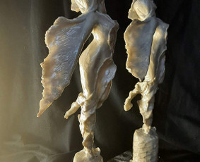 Meilės Angelas. Lietas marmuras