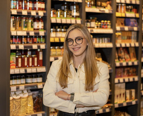 Elektroninės parduotuvės administravimas bei turinio kūrimas / Kornelija Kromaitė / Darbų pavyzdys ID 3160289