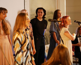 Muzikos mokytojai / Vocal Bloom studio / Darbų pavyzdys ID 3160447