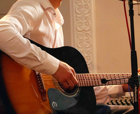 Muzikos mokytojai - Gitaros pamokos - 2 Gitaros pamokos - Muzikos mokytojai - 2