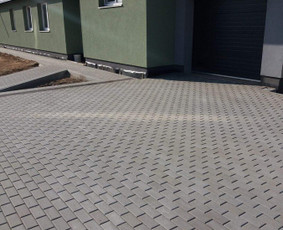 Trinkelių klojimas Kauno - Marijampolės apskrityse / Trinkelių klojimas / Darbų pavyzdys ID 3165299