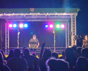 Dj Pramogos ir Gyva Muzika! - DJ paslaugos - 1 DJ paslaugos - Dj Pramogos ir Gyva Muzika! - 1