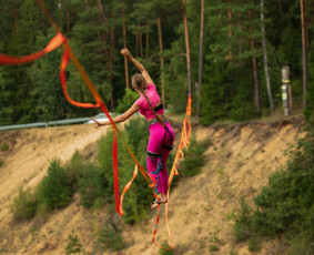 Vaikščiojimo virve užimtumas ir pasirodymai / Slackline Lietuva / Darbų pavyzdys ID 3173499