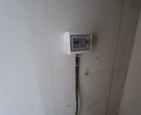 Elektros ir silpnų srovių montavimo darbai / MB Tropnita / Darbų pavyzdys ID 3173697