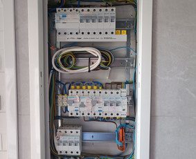 Elektros ir silpnų srovių montavimo darbai / MB Tropnita / Darbų pavyzdys ID 3173707