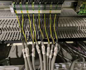 Elektrikas Klaipėda, Elektros darbai Vakarų krašte - Skubus elektriko iškvietimas - 1 Skubus elektriko iškvietimas - Elektrikas Klaipėda, Elektros darbai Vakarų krašte - 1