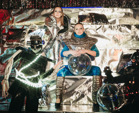 Futuristinė kalėdų šventė įmonėje 2118