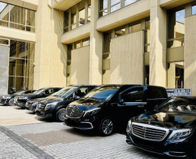 Keleivių pervežimai , oro uostas, pervežimas tarp miestų Vip / VIP pervežimai / Darbų pavyzdys ID 3184341