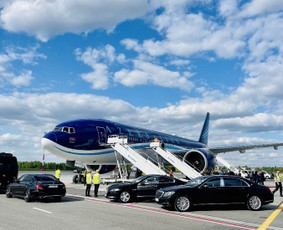 Keleivių pervežimai , oro uostas, pervežimas tarp miestų Vip / VIP pervežimai / Darbų pavyzdys ID 3184343