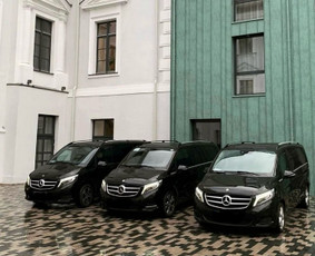 Keleivių pervežimai , oro uostas, pervežimas tarp miestų Vip / VIP pervežimai / Darbų pavyzdys ID 3184363
