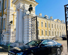 Keleivių pervežimai , oro uostas, pervežimas tarp miestų Vip / VIP pervežimai / Darbų pavyzdys ID 3184451