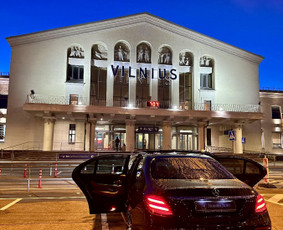 Keleivių pervežimai , oro uostas, pervežimas tarp miestų Vip / VIP pervežimai / Darbų pavyzdys ID 3184479
