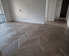 Visų tipų grindų montavimas ir išlyginamasis sluoksnis / MM / Darbų pavyzdys ID 3188095