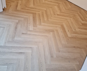 Visų tipų grindų montavimas ir išlyginamasis sluoksnis / MM / Darbų pavyzdys ID 3188115
