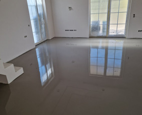 Grindų lyginimas - Grindų montavimas islyginamojo sluoksnio pylimas - 1