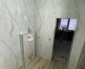 Vidaus Apdaila, laminato klojimas, plytelių klijavimas / Vidaus apdaila / Darbų pavyzdys ID 3190495