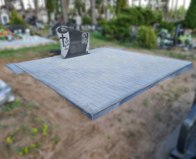 Kapaviečių dengimas plokštėmis, paminklų gamyba, Paminklai, kapų dekoravimas skaldele, granitinių tri nkelių dangos įrengimas ir kiti kapaviečių tvarkymo bei įrengimo darbai www.kapu.lt +37065688083