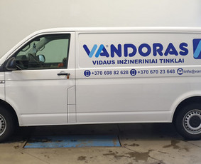 Stiklų klijavimas-tamsinimas plėvele - Plėvelės klijavimas ant automobilių - 3 Plėvelės klijavimas ant automobilių - Stiklų klijavimas-tamsinimas plėvele - 3