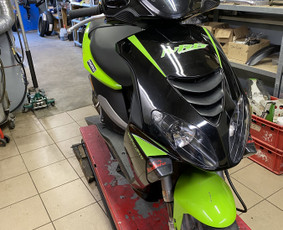 Visų tipų motociklų servisas - Motorolerių remontas - 1 Motorolerių remontas - Visų tipų motociklų servisas - 1