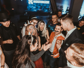 [Top] Iliuzionistas - Modestas Petrikas / Modestas Petrikas / Darbų pavyzdys ID 3193659