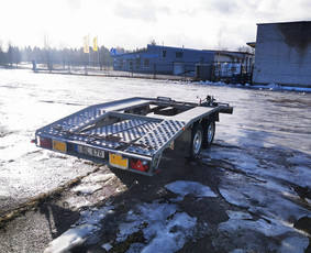 Priekabų nuoma - Tauras dviašio traliuko automobiliui vežti nuoma - 2