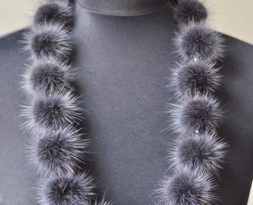 Kailiniu siuvimas - Aksesuarai iš kailio ir odos - 4 Aksesuarai iš kailio ir odos - Kailiniu siuvimas - 4