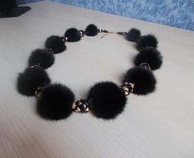 Kailiniu siuvimas - Aksesuarai iš kailio ir odos - 3 Aksesuarai iš kailio ir odos - Kailiniu siuvimas - 3