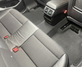 Automobilių plovykla - Salono valymas (sausas) - 1 Salono valymas (sausas) - Automobilių plovykla - 1