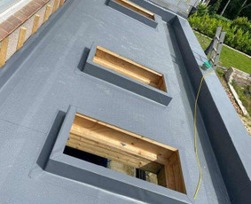 Plokščių Stogų Dengimas Pvc, Epdm ir bitumine Danga / Tvirti stogai / Darbų pavyzdys ID 3207864